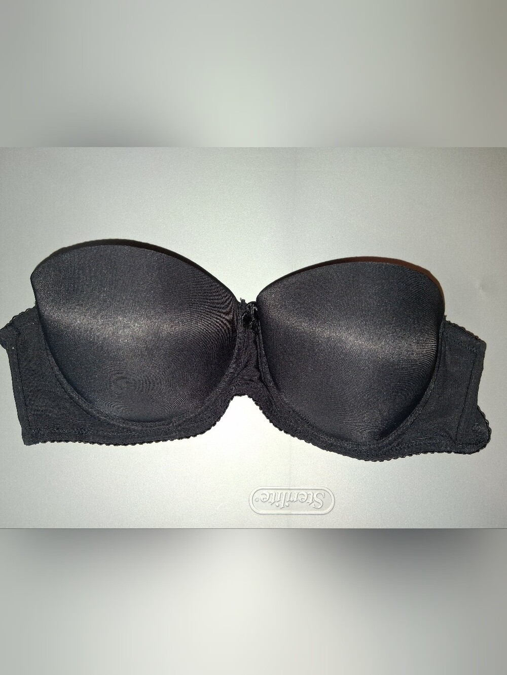 Women's Native Intimates Strapless Bra Size 36C Black Padded With Wires